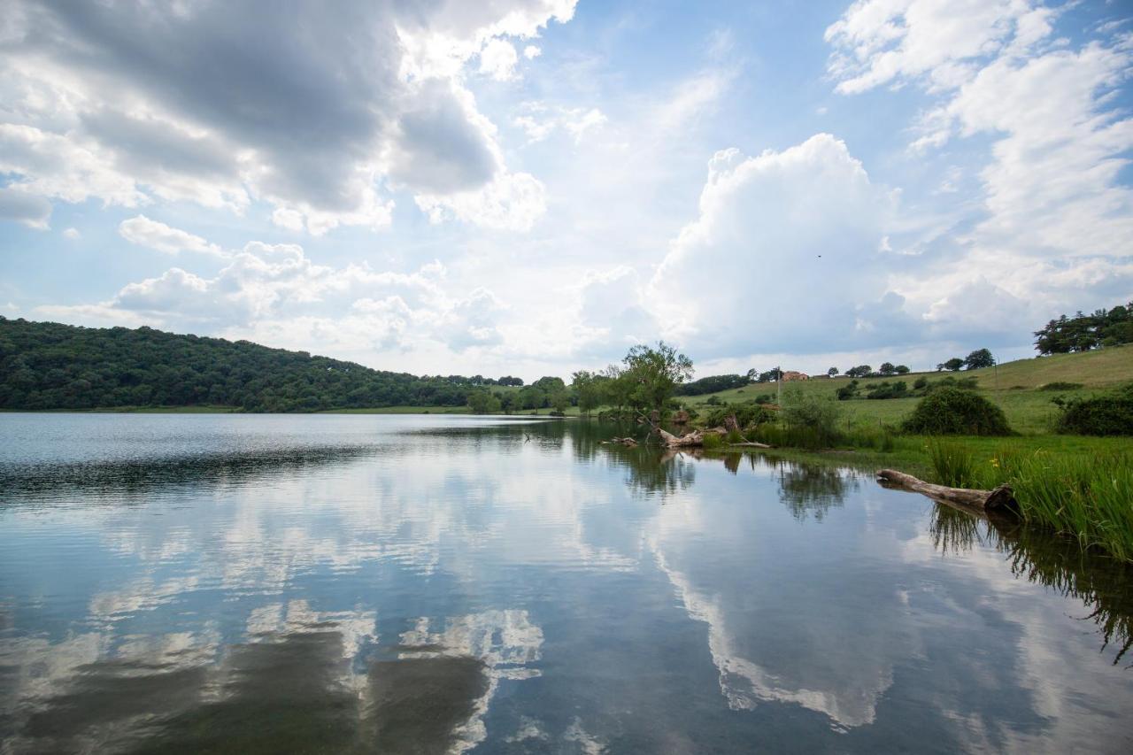 Agriturismo Lago Di Mezzano Valentano 외부 사진